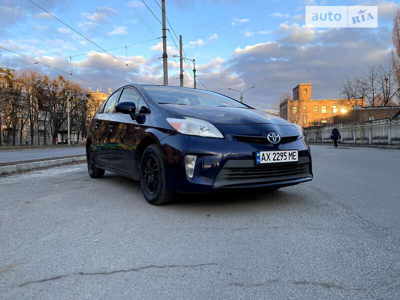 2012 toyota prius