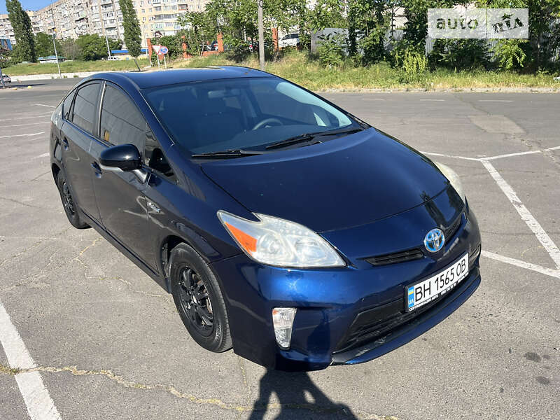 2012 toyota prius