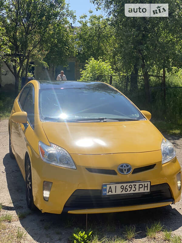 2014 toyota prius