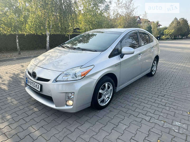2010 TOYOTA Prius