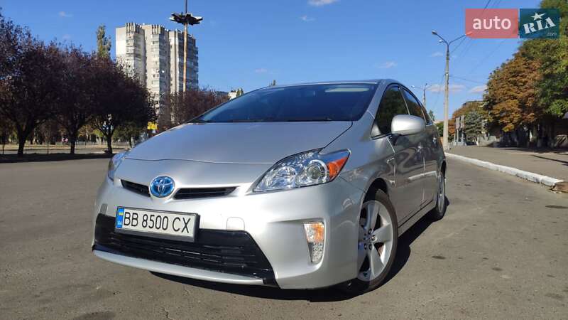 2013 toyota prius
