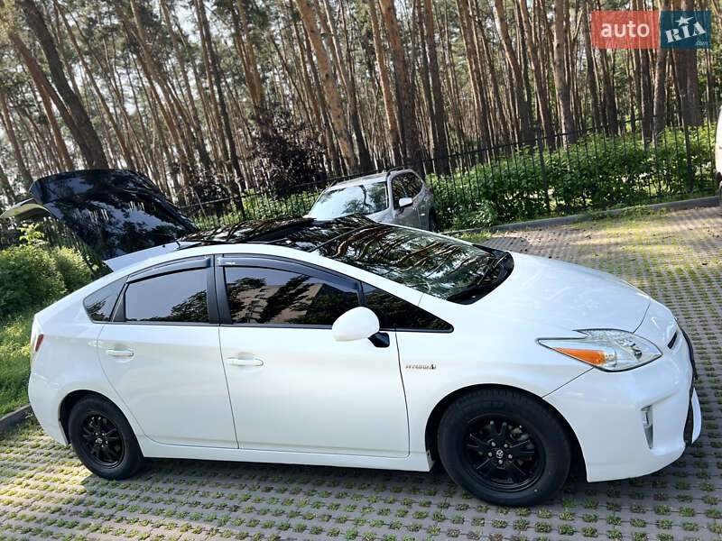 2014 toyota prius