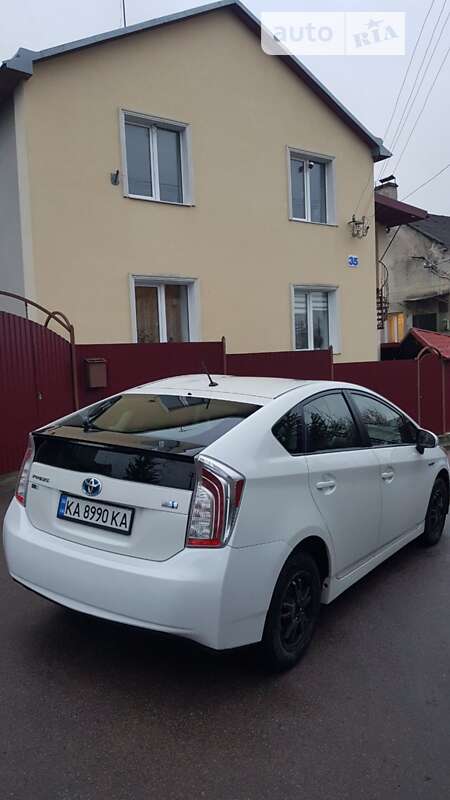 2014 toyota prius