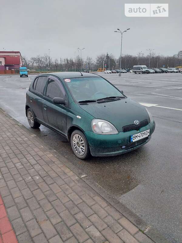 2000 toyota yaris