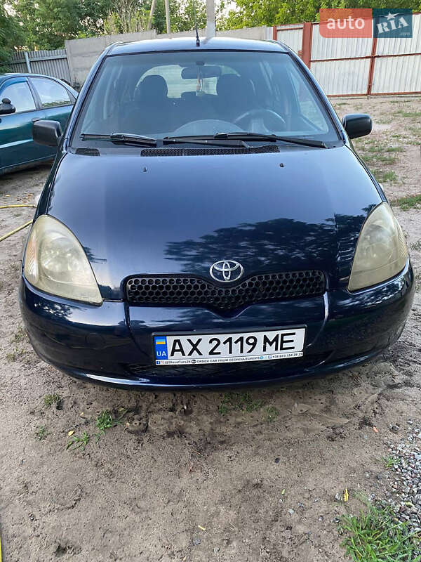 1999 toyota yaris