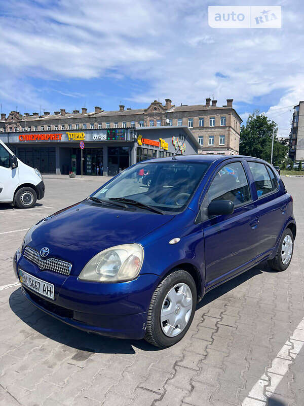 1999 toyota yaris