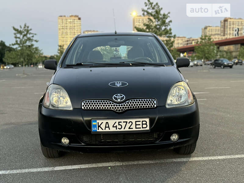 1999 toyota yaris