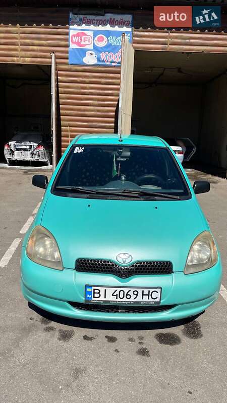 1999 toyota yaris