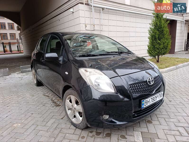 2007 toyota yaris