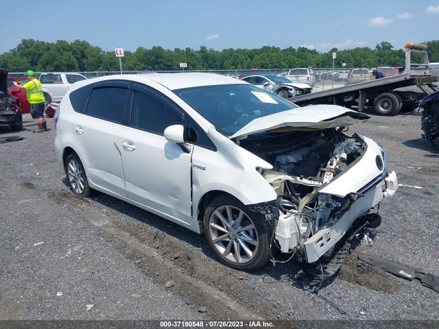 2014 toyota prius v