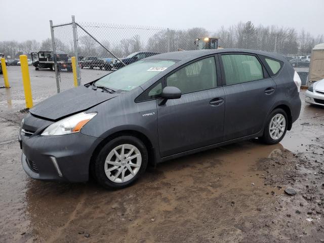 2013 toyota prius v