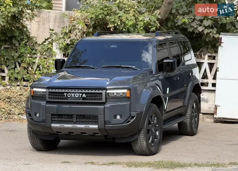 2024 toyota land cruiser prado
