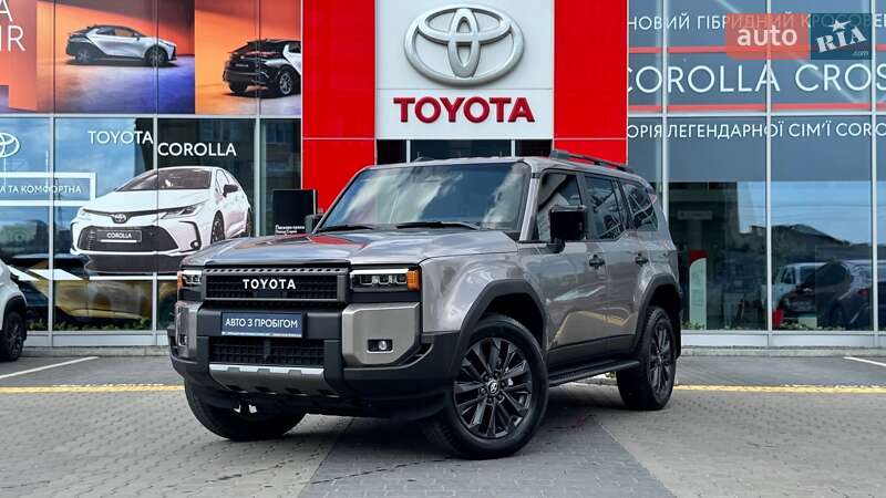 2024 toyota land cruiser prado