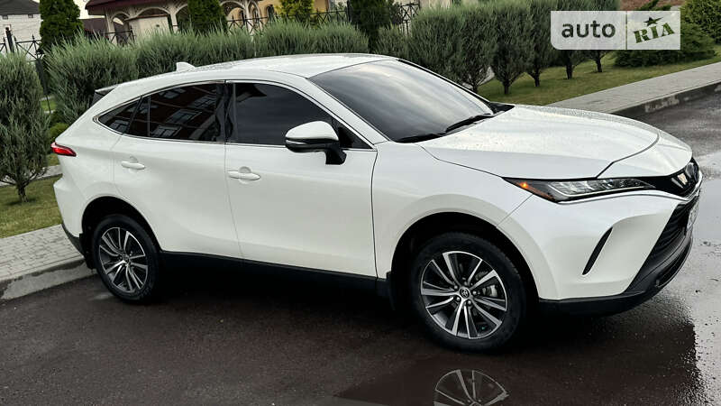 2021 toyota venza