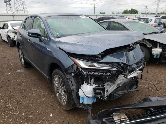 2020 toyota venza le