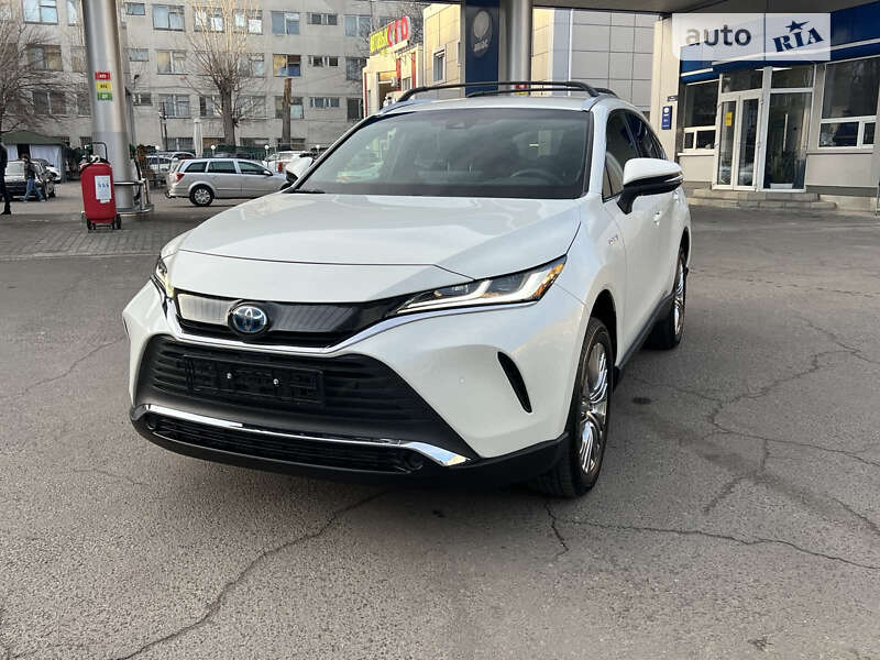 2021 toyota venza