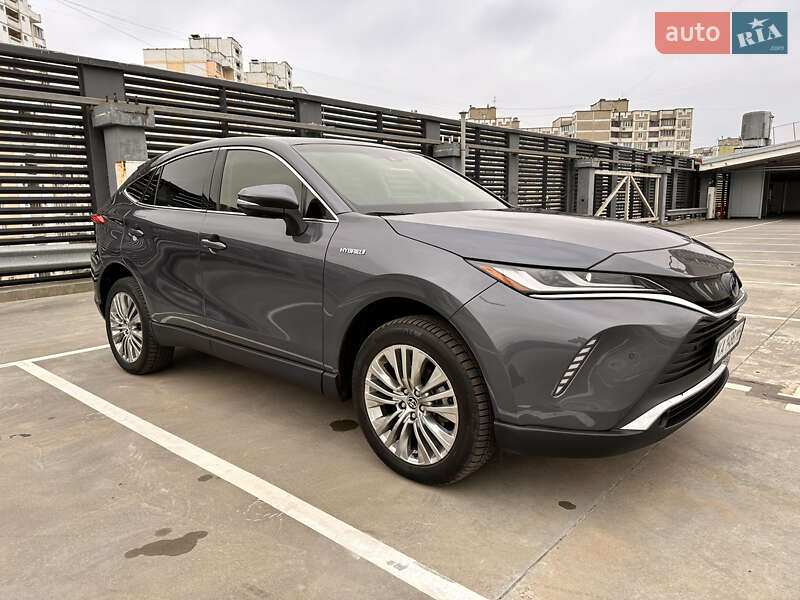 2021 toyota venza