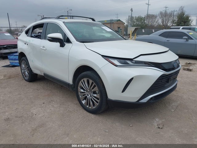 2021 toyota venza