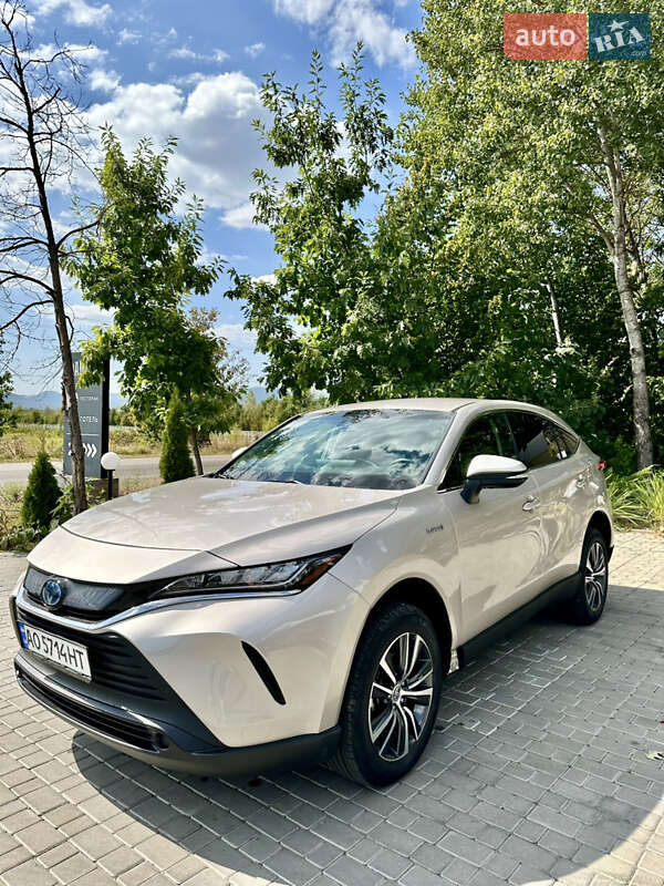 2021 toyota venza