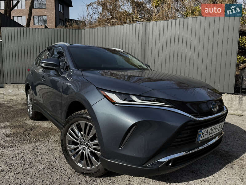 2021 toyota venza