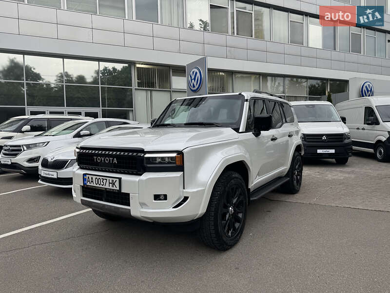 2025 toyota land cruiser prado