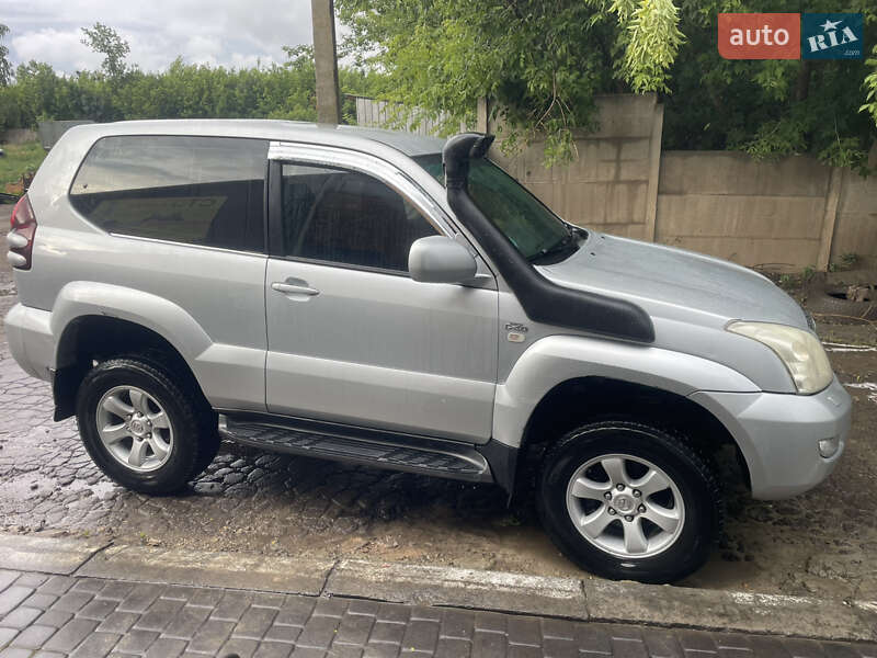 2003 toyota land cruiser