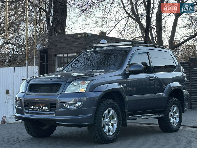 2004 toyota land cruiser prado