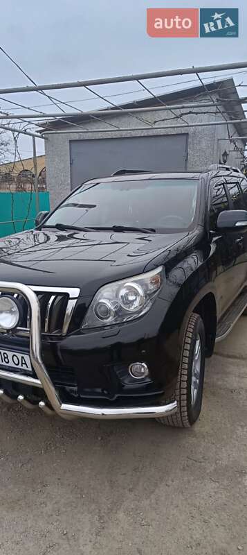 2010 toyota land cruiser