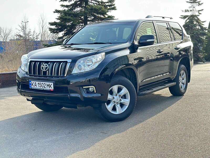 2011 toyota land cruiser prado