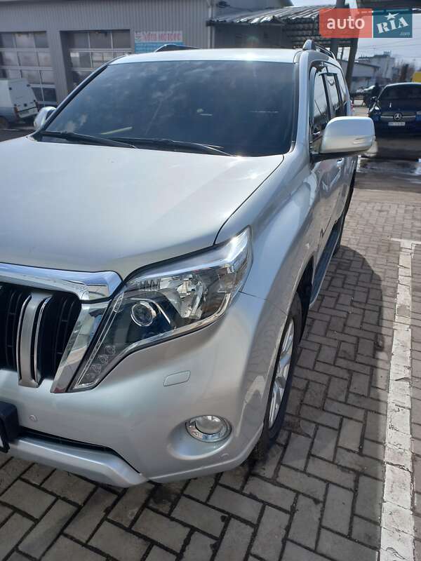 2014 toyota land cruiser prado 150