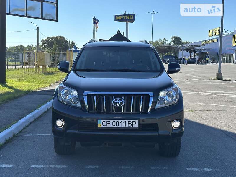 2012 toyota land cruiser