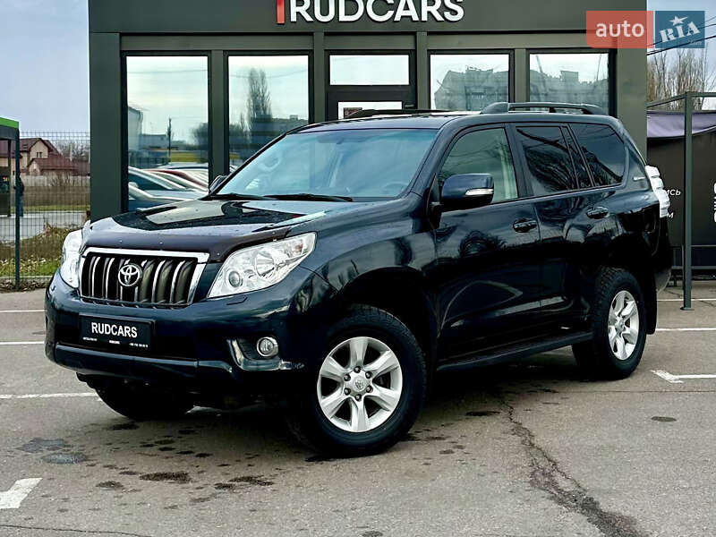 2011 toyota land cruiser prado