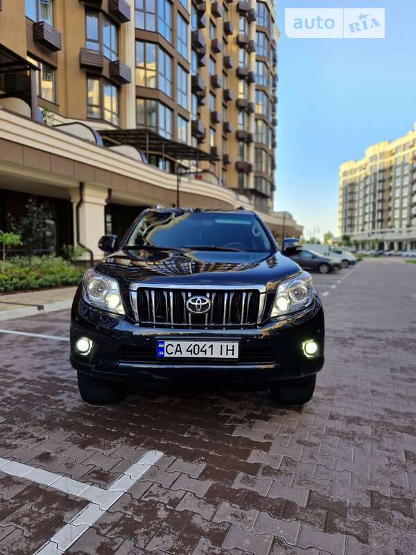 2010 toyota land cruiser prado 150