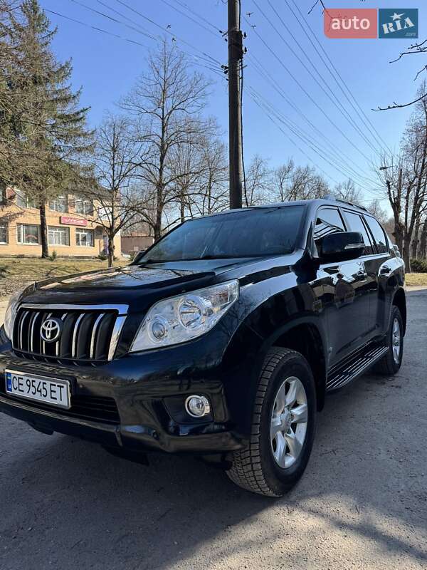 2011 toyota land cruiser 150