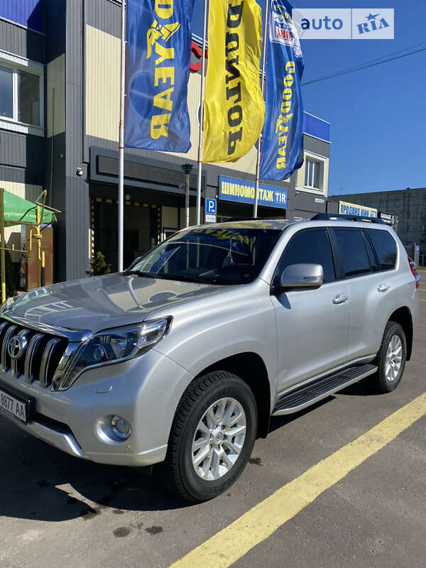 2014 toyota land cruiser prado