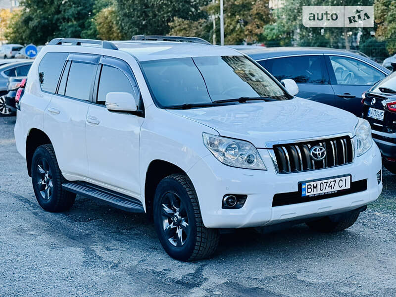 2010 toyota land-cruiser