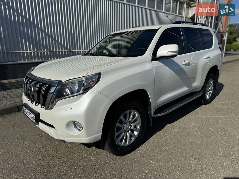 2013 toyota land cruiser prado 150