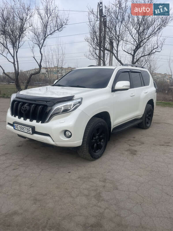2014 toyota land cruiser prado 150