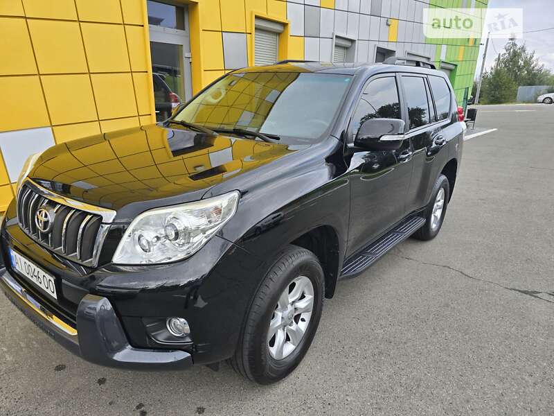 2010 toyota prado