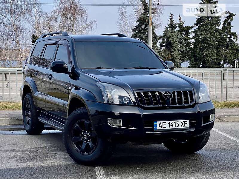 2005 toyota prado