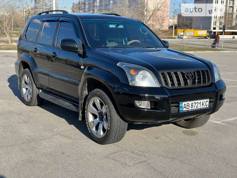 2005 toyota prado