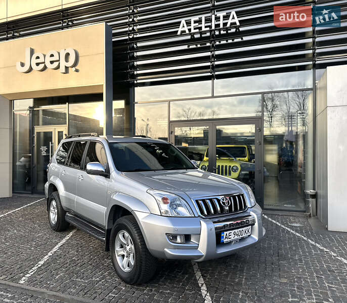 2005 toyota prado