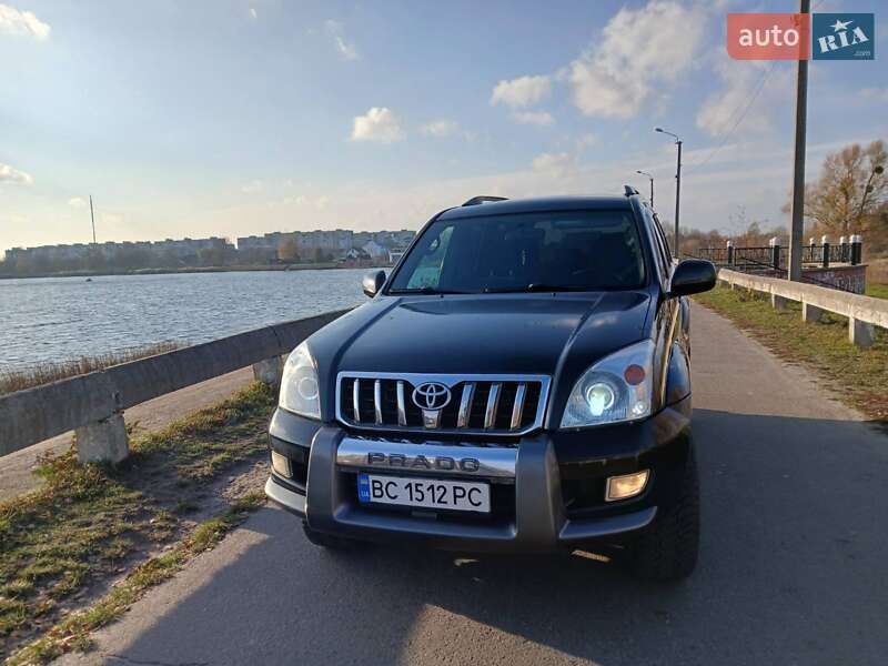 2005 toyota prado
