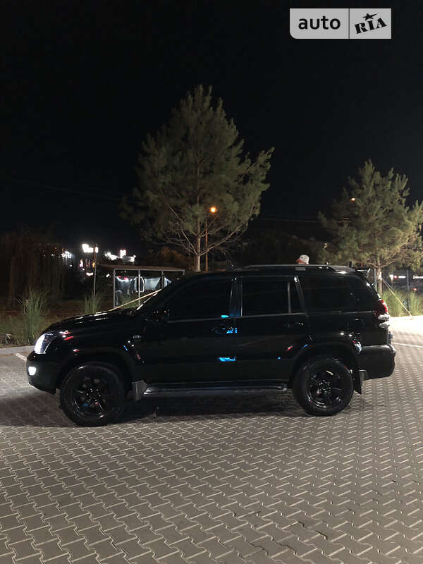2005 toyota land cruiser prado