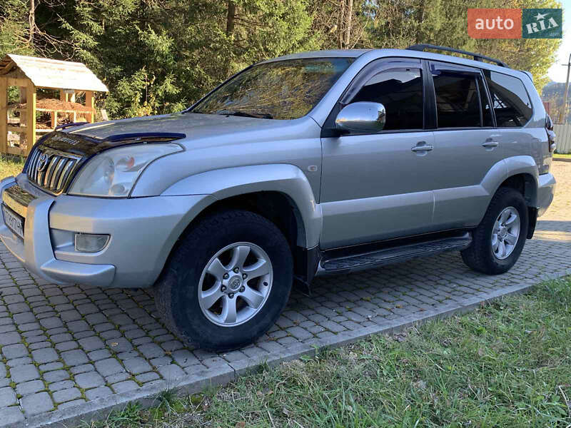 2005 toyota land cruiser prado