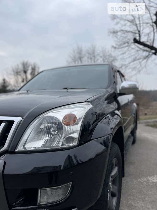 2005 toyota land cruiser prado