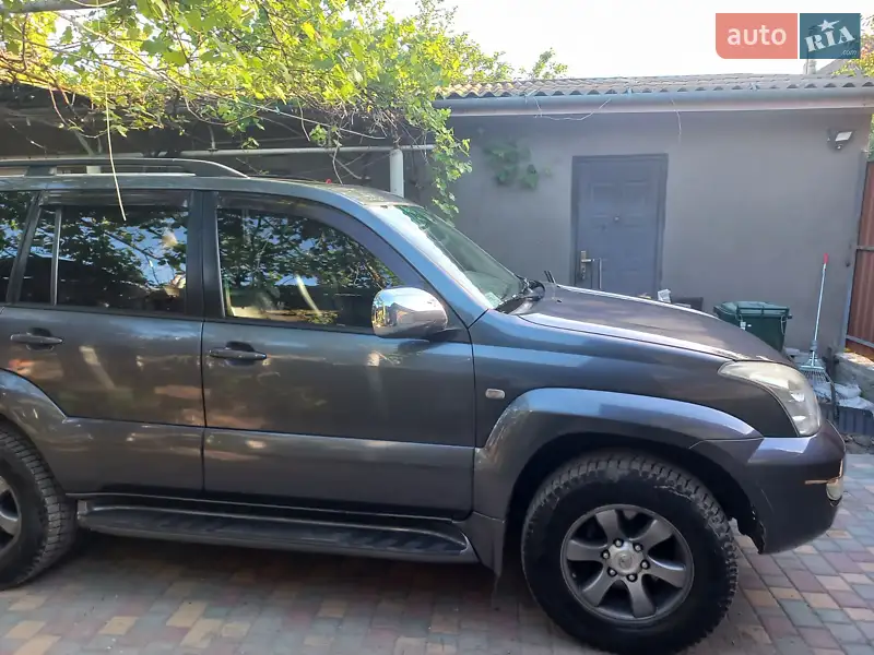 2004 toyota land cruiser 120