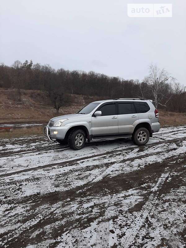 2004 toyota land cruiser