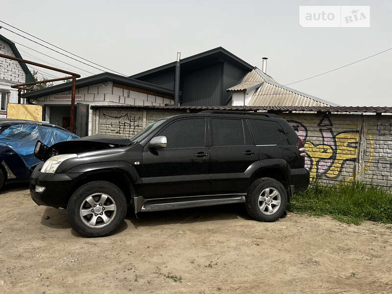 2004 toyota prado