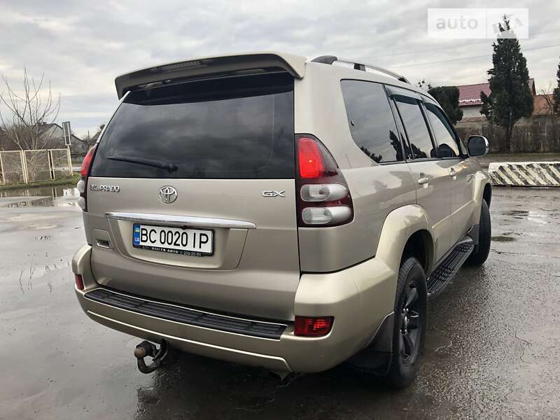 2004 toyota prado